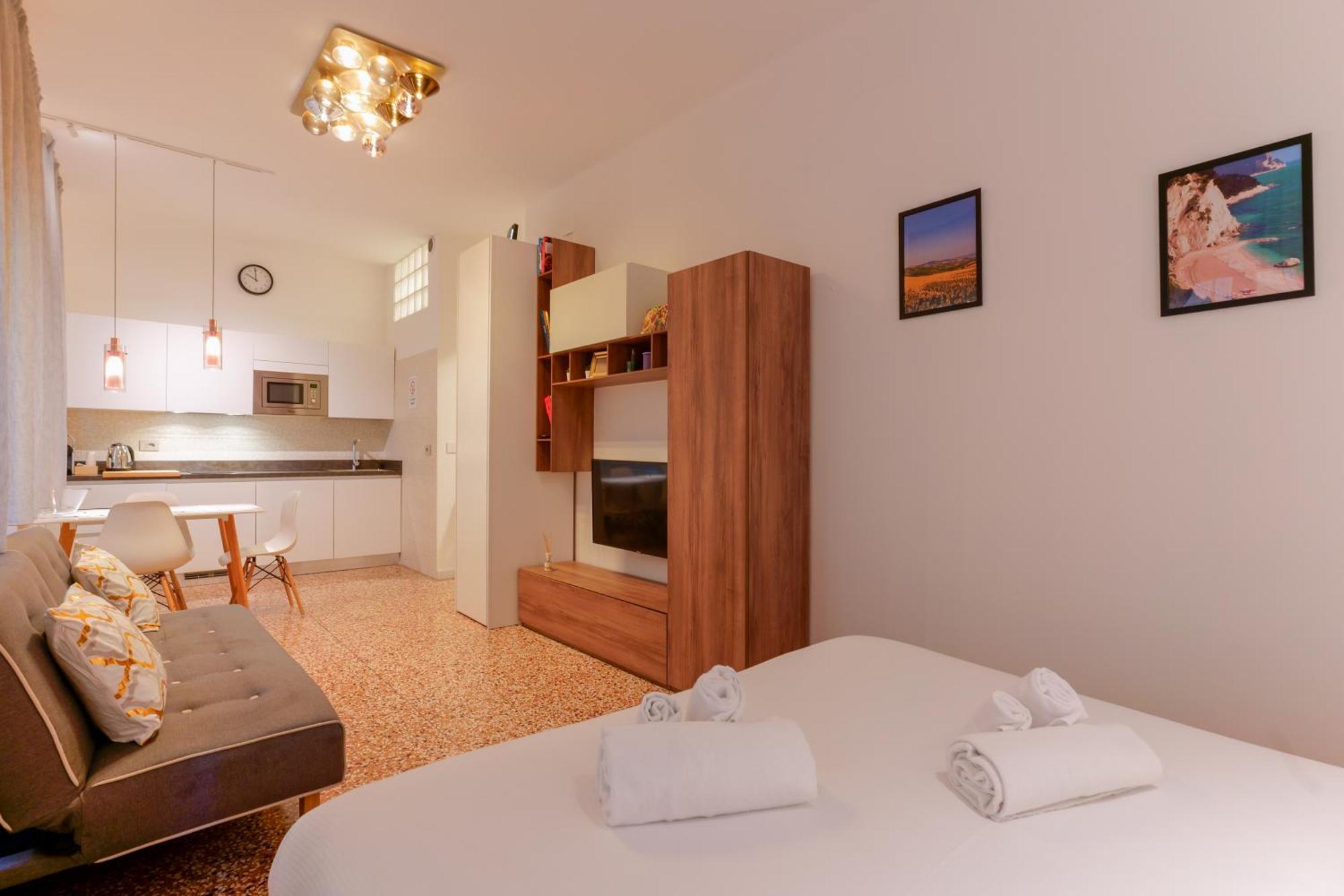 M&M Apartment Болонья Экстерьер фото