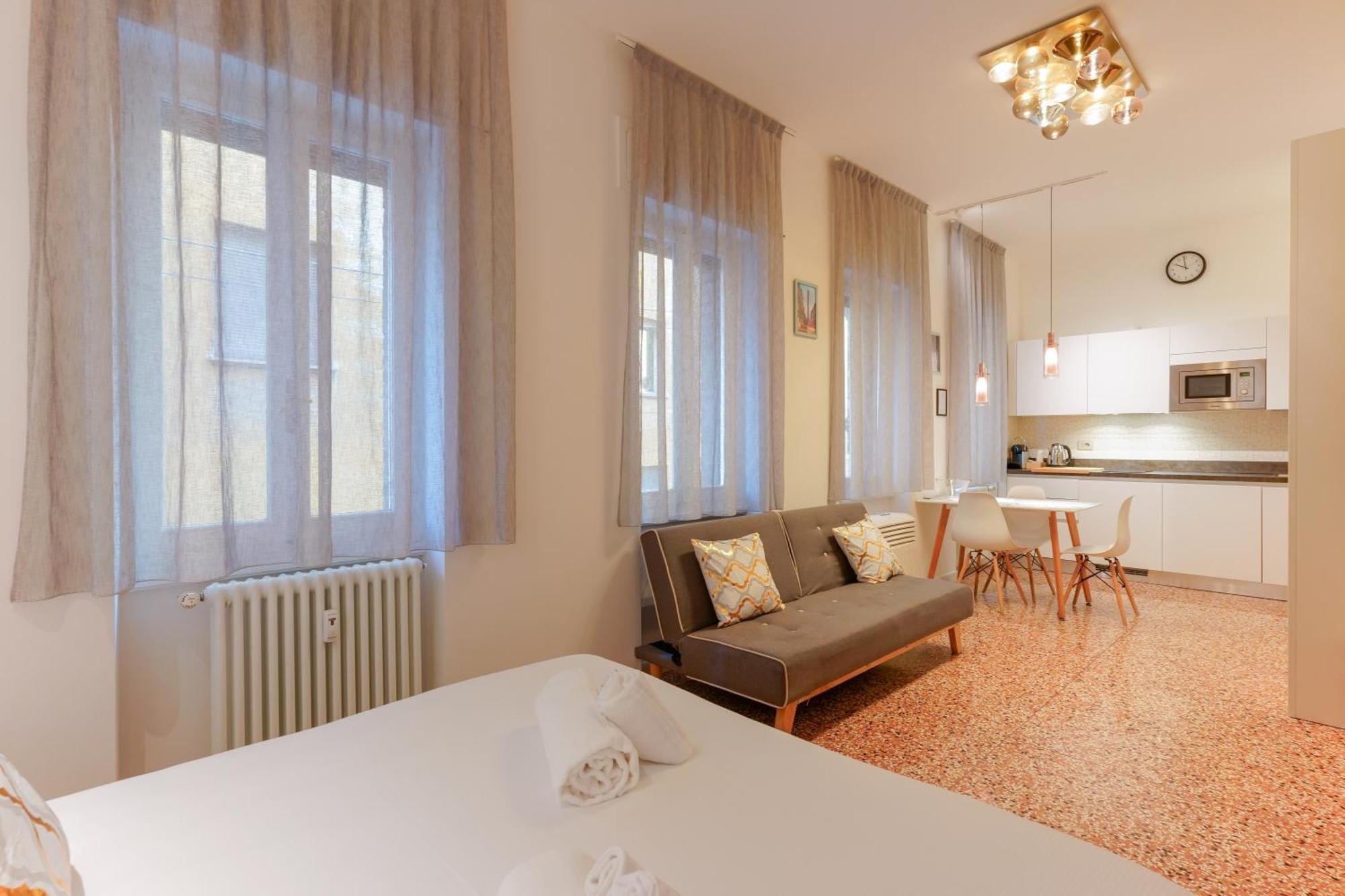 M&M Apartment Болонья Экстерьер фото